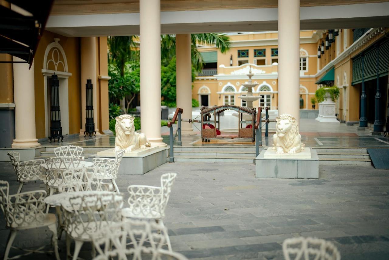 Hotel Raajkutir - Ihcl Seleqtions Kalkutta Exterior foto